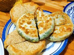 -小放牛炒菜馆(军校店)