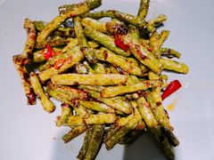 -蜜桃餐厅·伴山(湖滨商业街店)