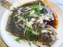 -覃记海鲜美食餐厅