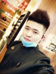 -一東造型烫发染发