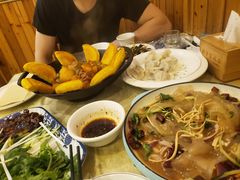 -鹤乡东北菜(崮山路店)