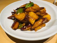-关东小磨东北菜(上海长风大悦城店)