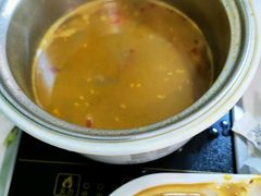 -百品聚旋转火锅(万德庄店)