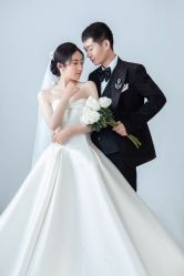 -唯一视觉婚纱摄影(李家村店)