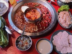 -谭鸭血老火锅(漳州路店)