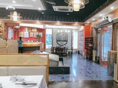 -围龙屋客家食府(福田店)