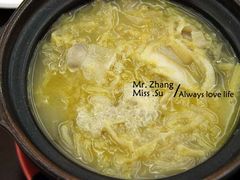 砂锅酸菜炖白肉-老长春肉馆(隆礼路店)