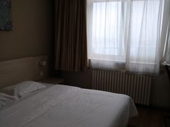 -汉庭(天津成林道地铁站店)