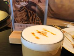 豹猫瑰夏-Me Coffee下午茶艺术空间