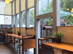 -上海虹桥祥源希尔顿酒店