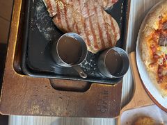 -必胜客(绿地新都会店)
