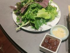-东口码头·烧鸽子·鱼头泡饼·地方菜(金鹰悦城店)