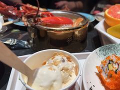 -雍容荟帝王蟹活龙虾展台自助(IFS黑金店)