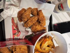 -肯德基(盘龙奥莱店)