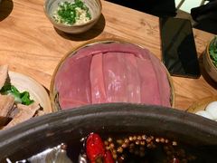 -白乐天毛肚火锅馆(解放碑店)