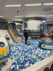 -孩子王童乐园(西安盛龙店)