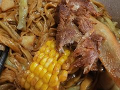 -内蒙焖面大盆骨餐馆(山大路店)