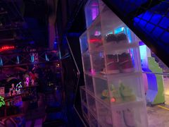 -UP嘻哈酒吧(粉巢店)