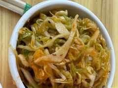 包菜丝-老鳯府豆花泡馍(第五大道店)