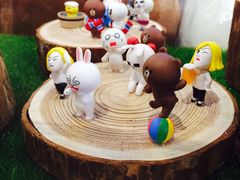 -LINE FRIENDS Garosu-gil Flagship Store