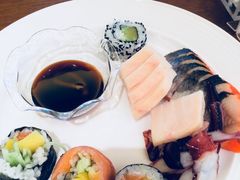 -岷山饭店-芝芝自助餐厅