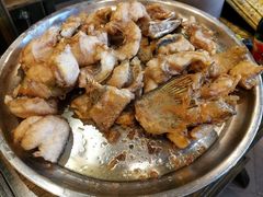 -肖肖酸萝卜鱼火锅(总店)