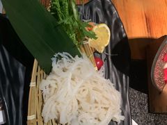 -湊湊火锅·茶憩(南京东路悦荟店)