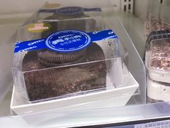 -全家便利店(秀沿路店)