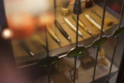 -IMUSE BARBER SHOP