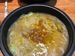 过桥米线-桥思缘云南过桥米线