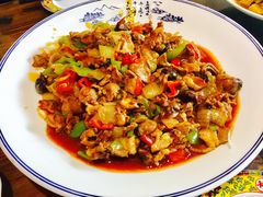羊肉口蘑焖莜面-王村姑老土炕莜面村(桥东店)