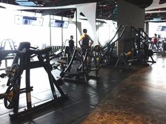 -W Fitness 威尔仕健身(北京英皇集团中心店)