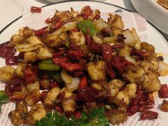 -嗨辣小聚·盘锦河蟹·海鲜烧烤龙虾(盘锦十年好店)