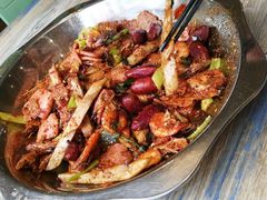 -嘎嘎鸭下巴·爆辣干锅(女人街店)