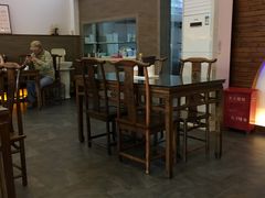 -笑来喜馄饨小笼工坊店(湖滨街店)