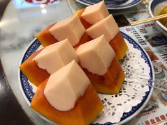 -广信牛奶甜品世家(台东店)