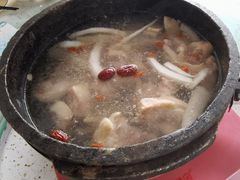 -墨脱石锅椰子鸡•海鲜糟粕醋(榆亚路店)