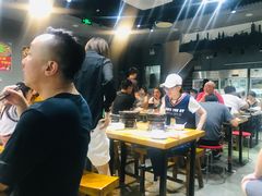 大堂-范贤光鸡公煲(平乐园总店)