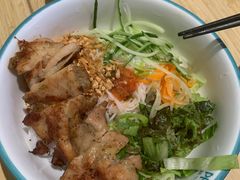 香茅烤鸡扒捞檬粉-越小品·越南餐厅(万科里店)