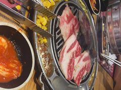 -青瓦炭韩潮烤肉(花园道店)