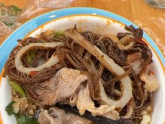 -金鼎雪山牦牛杂火锅(理县总店)