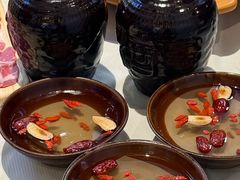 -江湖亮亮蒸虾大排档烤全羊清真(武汉总店)