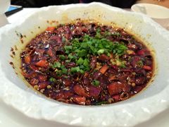 水煮牛肉-尘香•传统川菜(创汇首座店)