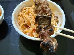 -烤肉小伙烤肉店