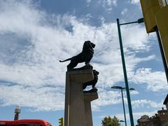 -皮拉尔圣母圣殿主教座堂