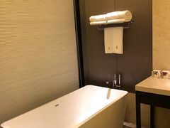 -西安国际创新人才交流中心•药浴温泉