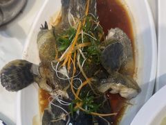 -四川小胡子海鲜(丁村万人海鲜广场店)