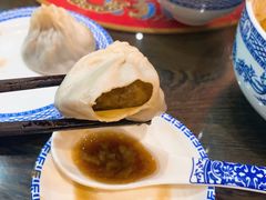 -笑来喜馄饨小笼工坊(通扬路店)