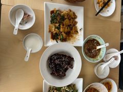 -怡得饭庄·30年老店·宋大妈昆明菜