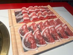 -欠火锅·水牛毛肚·团建聚餐·生日宴(何山路店)